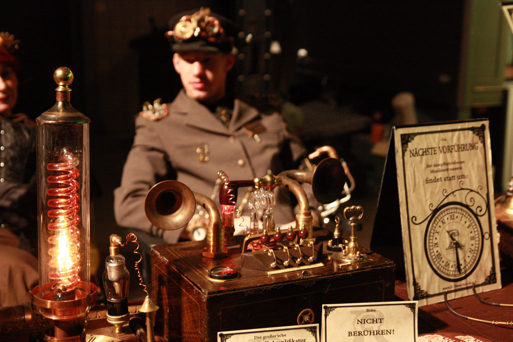 steampunk - found in Bochum - &copy; Tom Loewen | 14x3.de